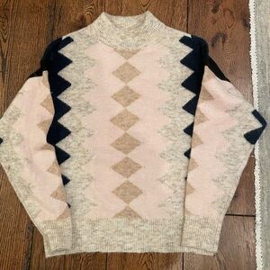 Evereve argyle sweater